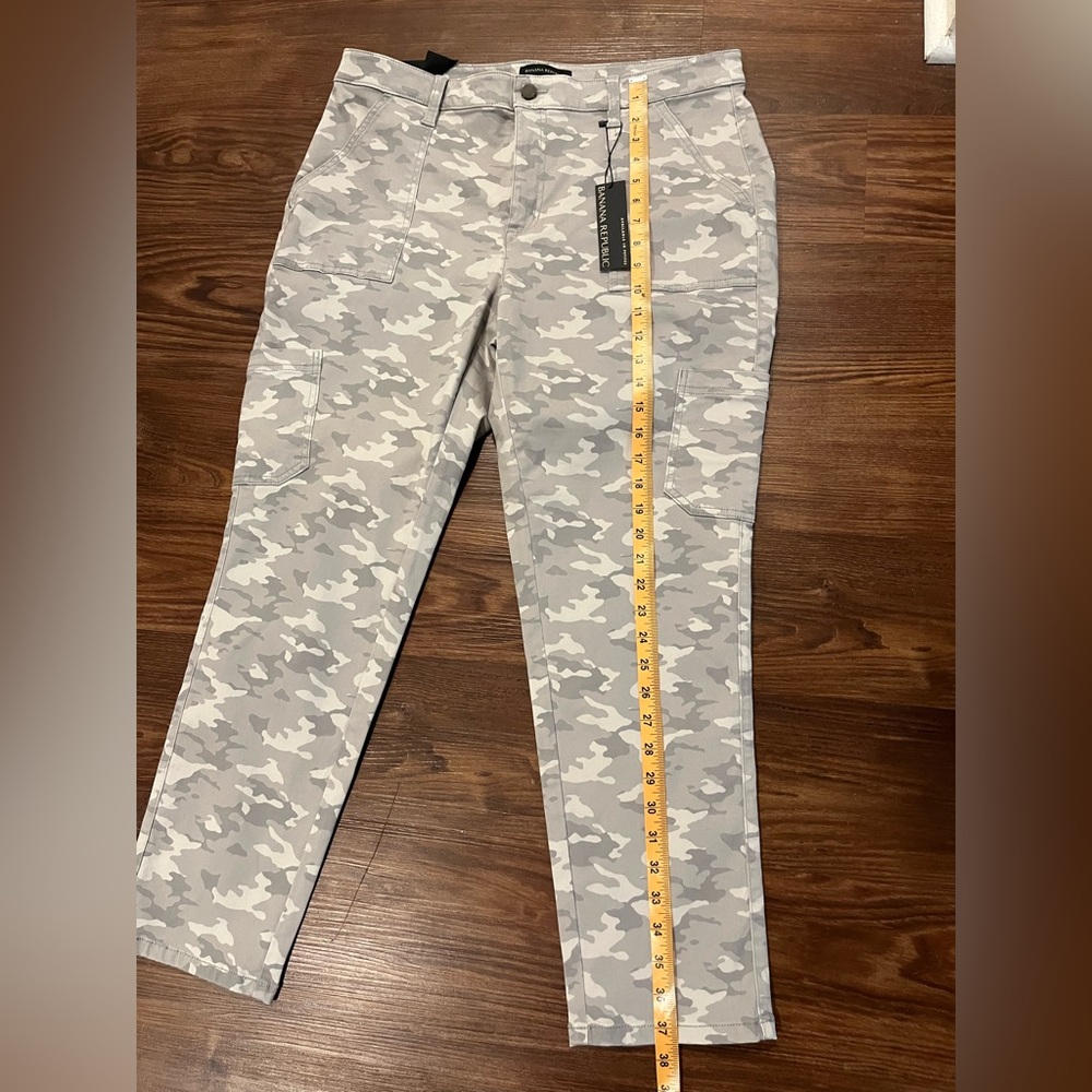 NWT Banana Republic Mid-Rise Skinny Ankle Length Cama Cargo Pants Size 14 - Picture 10 of 12